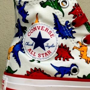 Brand new chuck Taylor converse